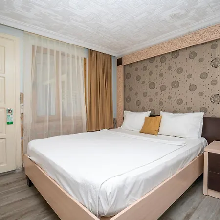 Hotel Aperion Side 3*