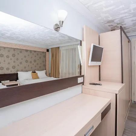 Hotel Aperion Side 3*